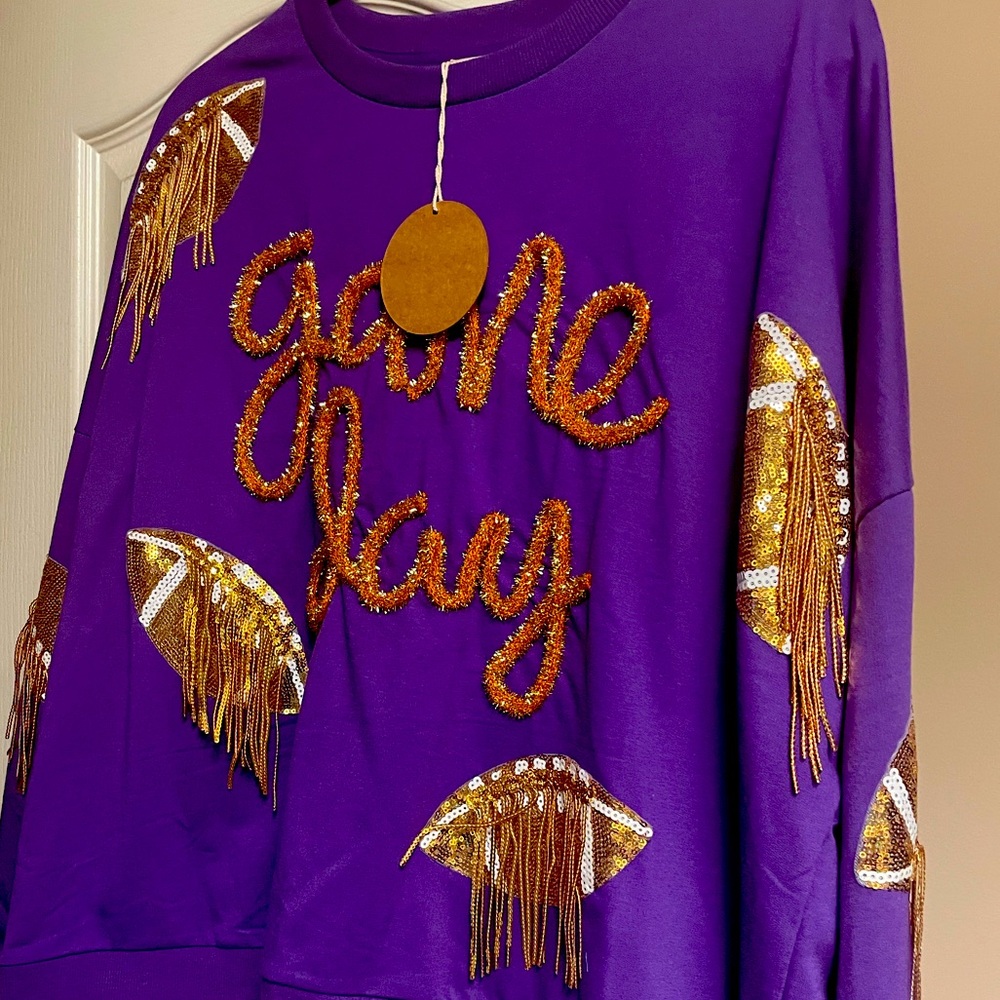 Purple/Gold Game day sweater. Bibi